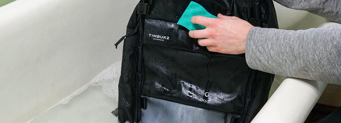 Как очистить рюкзак от сложных пятен? 