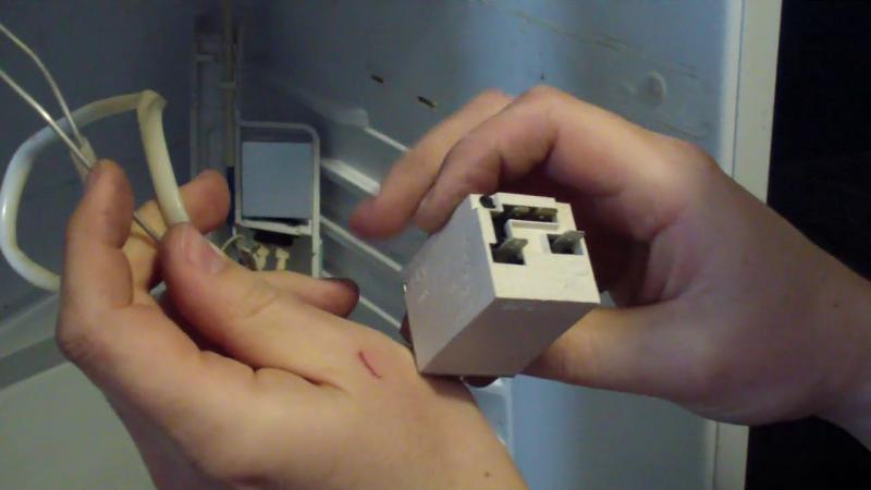 Почему не морозит холодильник Почему не морозит холодильник