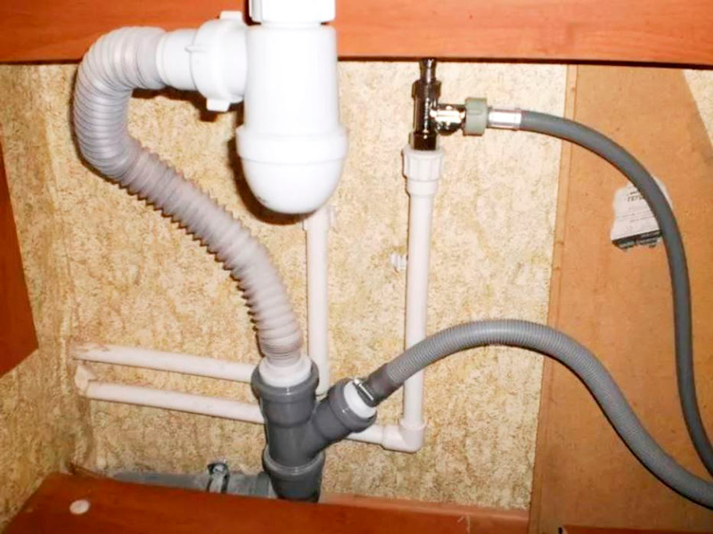 Как установить слив для стиральной машины