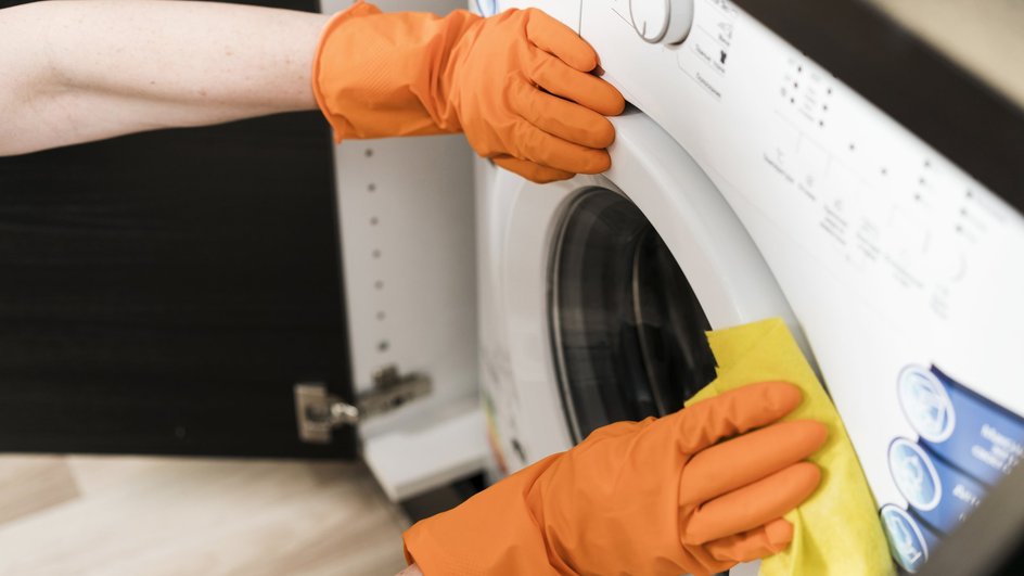 Как убрать запах из стиральной машины Как убрать запах из стиральной машины
