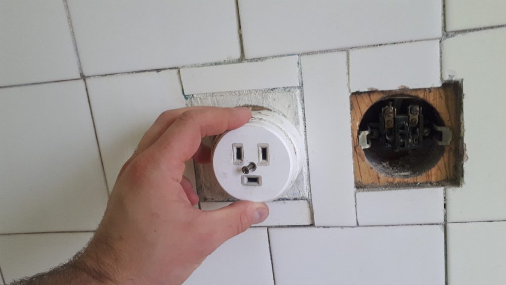 Ошибка E3 и E4 индукционной варочной панели