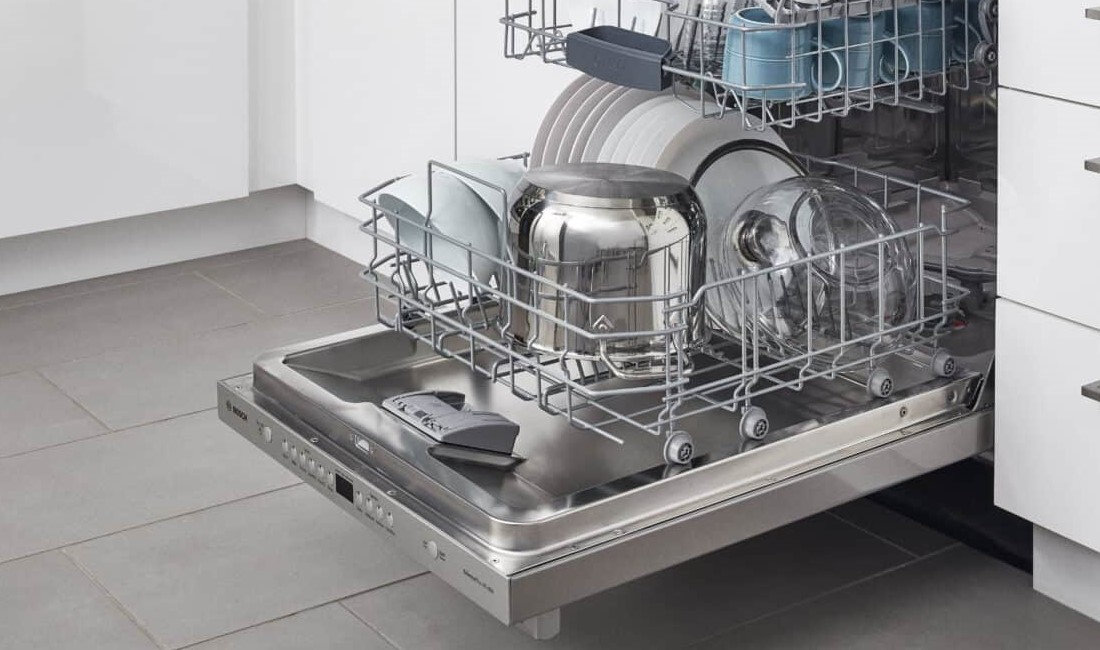 Как выбрать встраиваемую посудомоечную машину Как выбрать встраиваемую посудомоечную машину