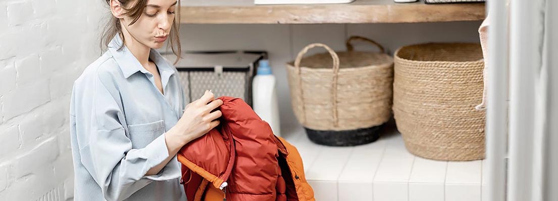 Как правильно стирать куртку в машинке 