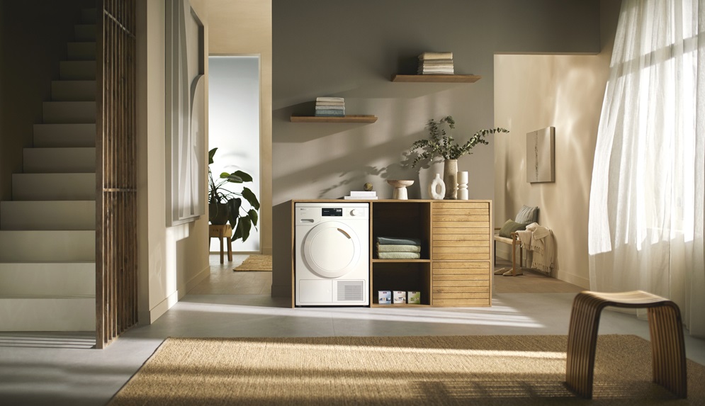 Обзор сушильной машины Miele TWC220WP.