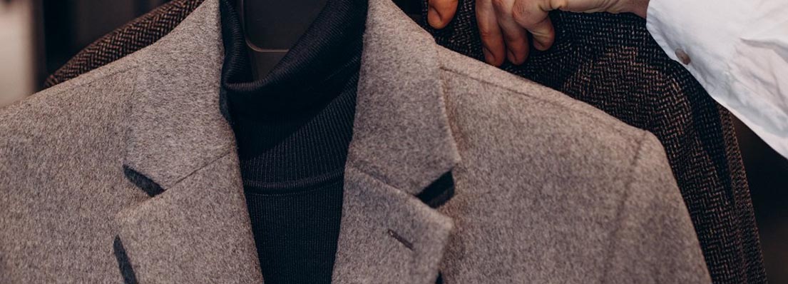 Можно стирать пальто в стиральной машине? 