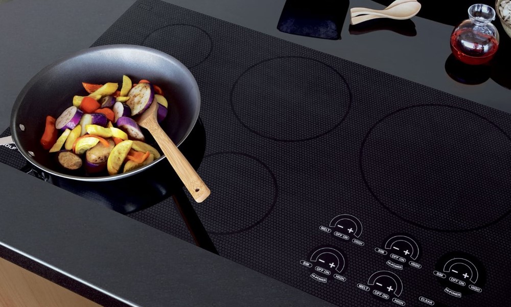 Чем отличаются варочные панели