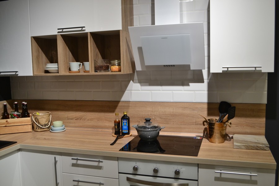 Как заменить фильтр в вытяжке Maunfeld Как заменить фильтр в вытяжке Maunfeld