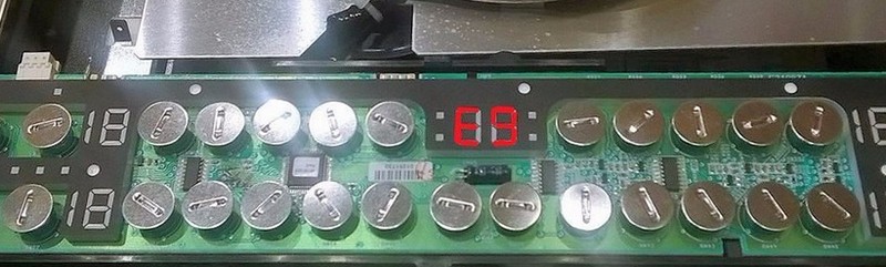 Почему варочная панель выключается сама по себе Почему варочная панель выключается сама по себе