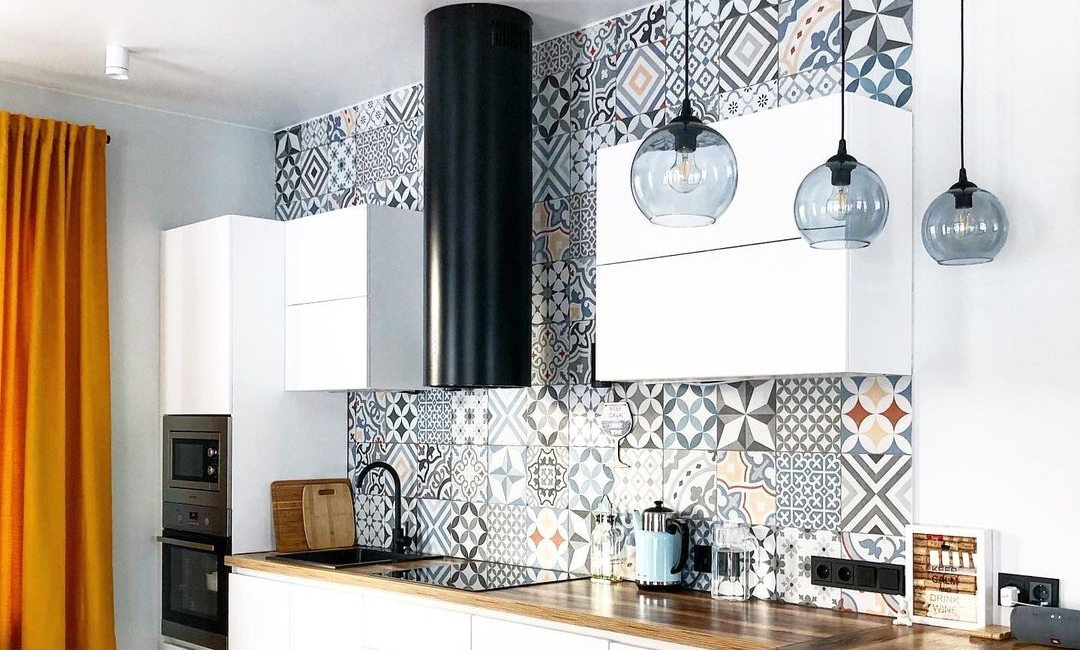 Как поменять лампочку в вытяжке Maunfeld Как поменять лампочку в вытяжке Maunfeld