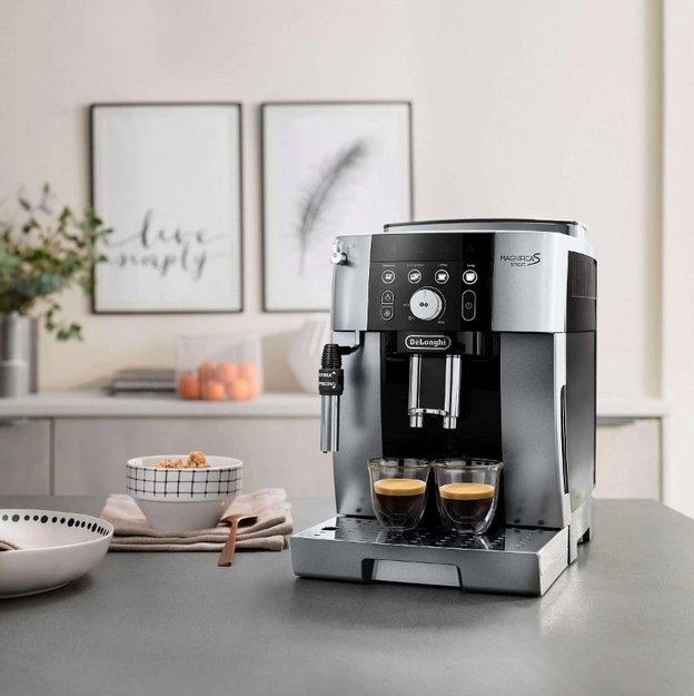 Кофемашина DeLonghi ECAM250.23.SB (preview 4)