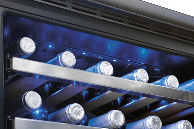 Винный шкаф Fulgor Milano FWC 4524 TC WH (preview 3)