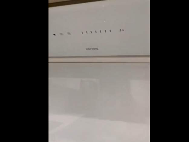 Встраиваемая вытяжка с выдвижным экраном Korting KHP 6670 GW (video 2)