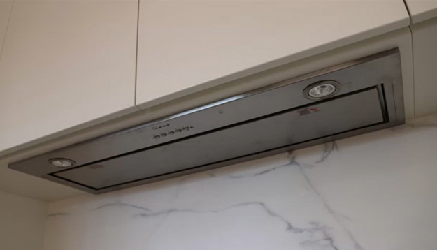 Встраиваемая вытяжка Neff D57ML66N1 (video 2)