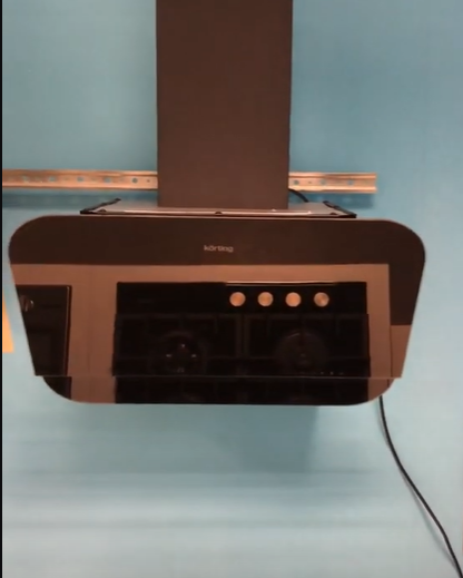 Встраиваемая вытяжка с выдвижным экраном Korting KHP 6670 GW (video 3)