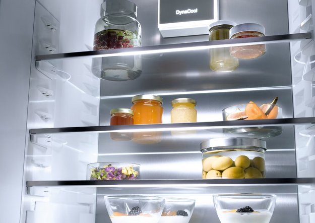 Встраиваемый холодильник Miele K 7797 C L (фото 5) Встраиваемый холодильник Miele K 7797 C L (preview 5)