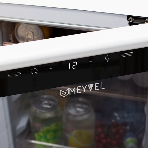 Холодильник для косметики и напитков Meyvel MD35-White (preview 5)