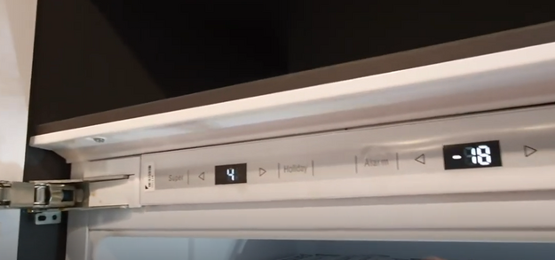 Независимая варочная панель Neff T46TS61N0 (video 2)