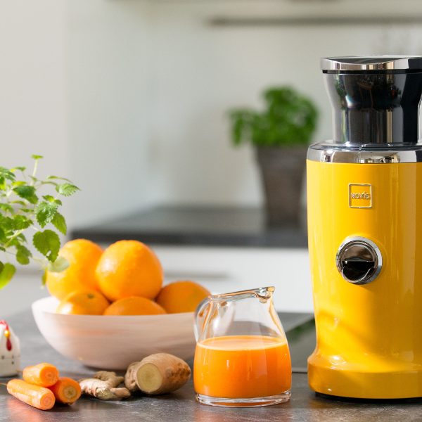 Соковыжималка NOVIS Vita Juicer желтая (preview 3)