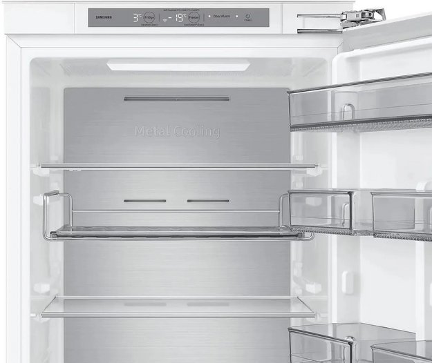 Встраиваемый холодильник Samsung BRB80F26ACF0EO (фото 6) Встраиваемый холодильник Samsung BRB80F26ACF0EO (preview 6)