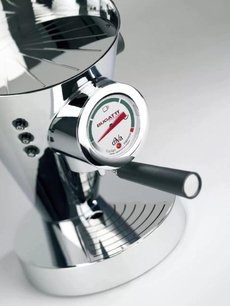 Кофеварка Бугатти Espresso Machine DIVA Denim фото 2 в Краснодаре Кофеварка Bugatti Espresso Machine DIVA Denim фото 2 в Краснодаре