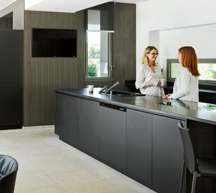 Встраиваемый монотемпературный винный шкаф V-INSP-S EuroCave I-090015-S фото 3 в Краснодаре