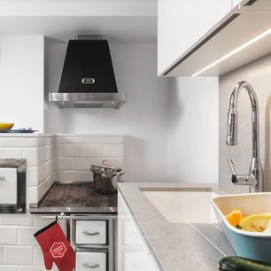 Вытяжка Лофра DOLCEVITA 60 Nero Matt фото 2 в Краснодаре Вытяжка Lofra DOLCEVITA 60 Nero Matt фото 2 в Краснодаре