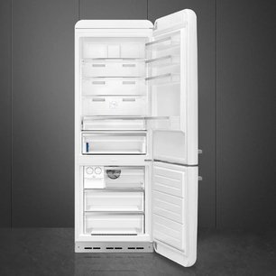 Холодильник Смег FAB38RWH фото 2 в Краснодаре Холодильник Smeg FAB38RWH фото 2 в Краснодаре