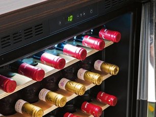 Винный шкаф Индел Би HT 36 HIGH TECH фото 3 в Краснодаре Винный шкаф Indel B HT 36 HIGH TECH фото 3 в Краснодаре