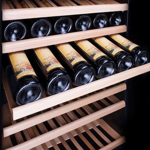 Винный шкаф Дунавокс DAB-89.215DW фото 3 в Краснодаре Винный шкаф Dunavox DAB-89.215DW фото 3 в Краснодаре