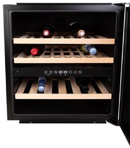 Встраиваемый винный шкаф Грауде FWK 60.2 фото 2 в Краснодаре Встраиваемый винный шкаф Graude FWK 60.2 фото 2 в Краснодаре