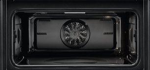 Духовой шкаф АЕГ KMR761000W фото 3 в Краснодаре Духовой шкаф AEG KMR761000W фото 3 в Краснодаре