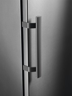 Морозильная камера Электролюкс EUF2047AOX фото 4 в Краснодаре Морозильная камера Electrolux EUF2047AOX фото 4 в Краснодаре