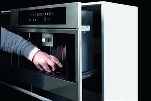 Встраиваемая кофемашина Фулгор Милано CCM 4509 TC X фото 4 в Краснодаре Встраиваемая кофемашина Fulgor Milano CCM 4509 TC X фото 4 в Краснодаре