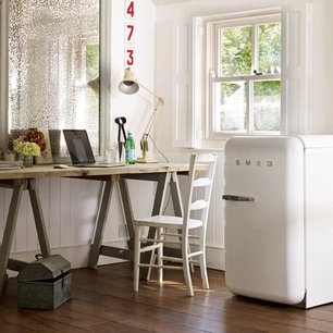 Холодильник Смег FAB10LB фото 3 в Краснодаре Холодильник Smeg FAB10LB фото 3 в Краснодаре