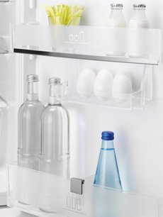 Холодильник Электролюкс ERN1300AOW фото 4 в Краснодаре Холодильник Electrolux ERN1300AOW фото 4 в Краснодаре