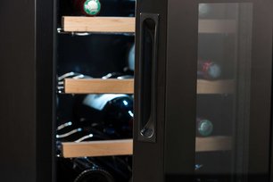 Винный шкаф Климадифф CC28 фото 3 в Краснодаре Винный шкаф Climadiff CC28 фото 3 в Краснодаре