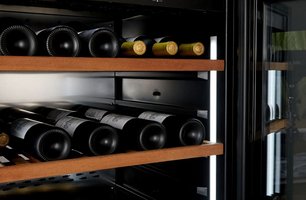 Винный шкаф CLIMADIFF MILLESIME240D фото 2 в Краснодаре Винный шкаф CLIMADIFF MILLESIME240D фото 2 в Краснодаре