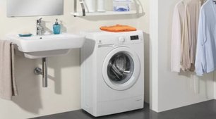 Стиральная машина Electrolux EWM1042NDU фото 2 в Краснодаре