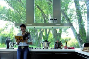 Вытяжка Фалмек Horizon isola 180 ix (2x800) фото 2 в Краснодаре Вытяжка Falmec Horizon isola 180 ix (2x800) фото 2 в Краснодаре