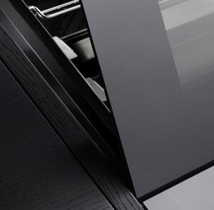 Духовой шкаф Фауцуг Combair V6000 45P C6T-21059 черное стекло фото 4 в Краснодаре Духовой шкаф V-ZUG Combair V6000 45P C6T-21059 черное стекло фото 4 в Краснодаре
