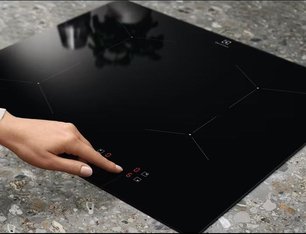 Варочная панель Электролюкс LIL61424C фото 4 в Краснодаре Варочная панель Electrolux LIL61424C фото 4 в Краснодаре