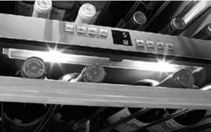 Винный шкаф Смег SCV36X1 фото 3 в Краснодаре Винный шкаф Smeg SCV36X1 фото 3 в Краснодаре