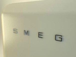 Холодильник Смег FAB32P7 фото 3 в Краснодаре Холодильник Smeg FAB32P7 фото 3 в Краснодаре