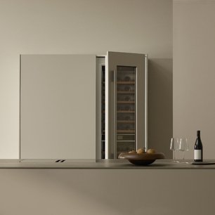 Встраиваемый винный шкаф V-Zug WineCooler V6000 Supreme WC6T-51097 R фото 2 в Краснодаре Встраиваемый винный шкаф V-Zug WineCooler V6000 Supreme WC6T-51097 R фото 2 в Краснодаре