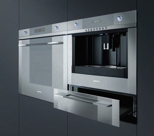 Кофемашина Смег CMSC451 фото 4 в Краснодаре Кофемашина Smeg CMSC451 фото 4 в Краснодаре