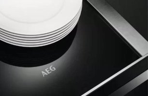 Встраиваемый ящик для подогрева посуды AEG KDK911424M фото 2 в Краснодаре