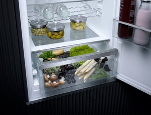 Встраиваемый холодильник Miele KFN 7733 E новый, без коробки фото 2 в Краснодаре