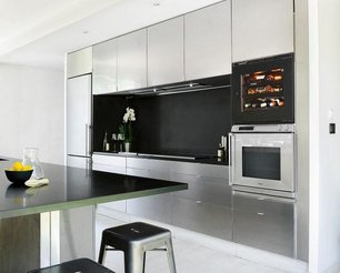 Встраиваемый монотемпературный винный шкаф EuroCave V-INSP-XS I-090011-XS фото 2 в Краснодаре