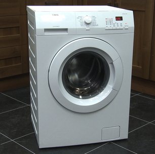 Стиральная машина АЕГ L60260FL фото 2 в Краснодаре Стиральная машина AEG L60260FL фото 2 в Краснодаре