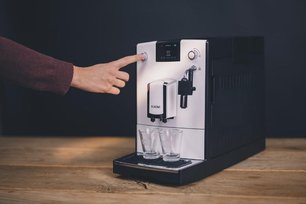 Кофемашина Нивона CafeRomantica NICR 560 фото 2 в Краснодаре Кофемашина Nivona CafeRomantica NICR 560 фото 2 в Краснодаре